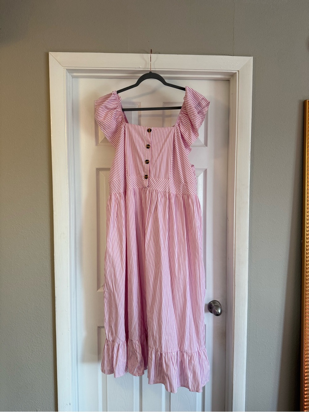 SHEIN, 4x.  Pink Striped Ruffle Sleeve Sundress